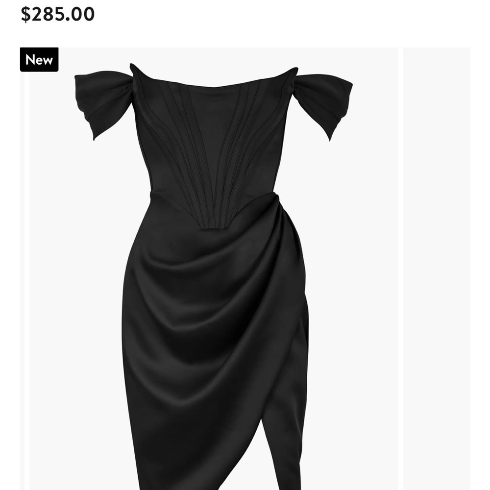 Black Dress - Picture 2 of 3